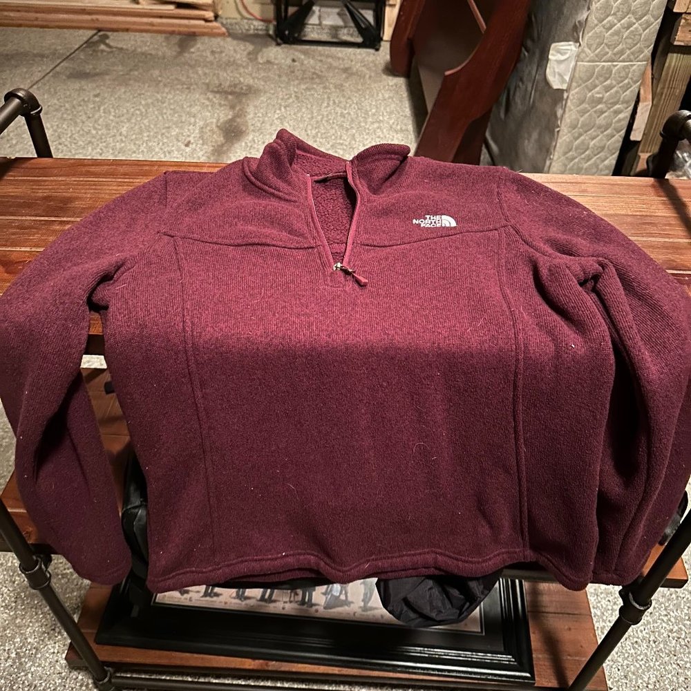 Women's North Face Quarter Zip